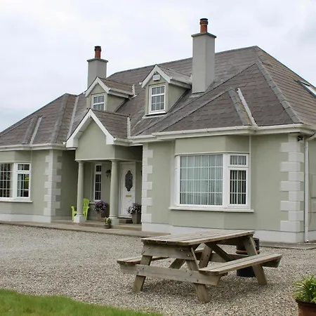 Nyaraló Mount Leinster View