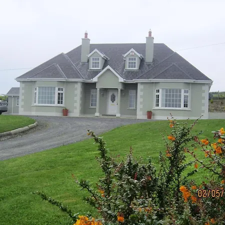 度假居 Mount Leinster View